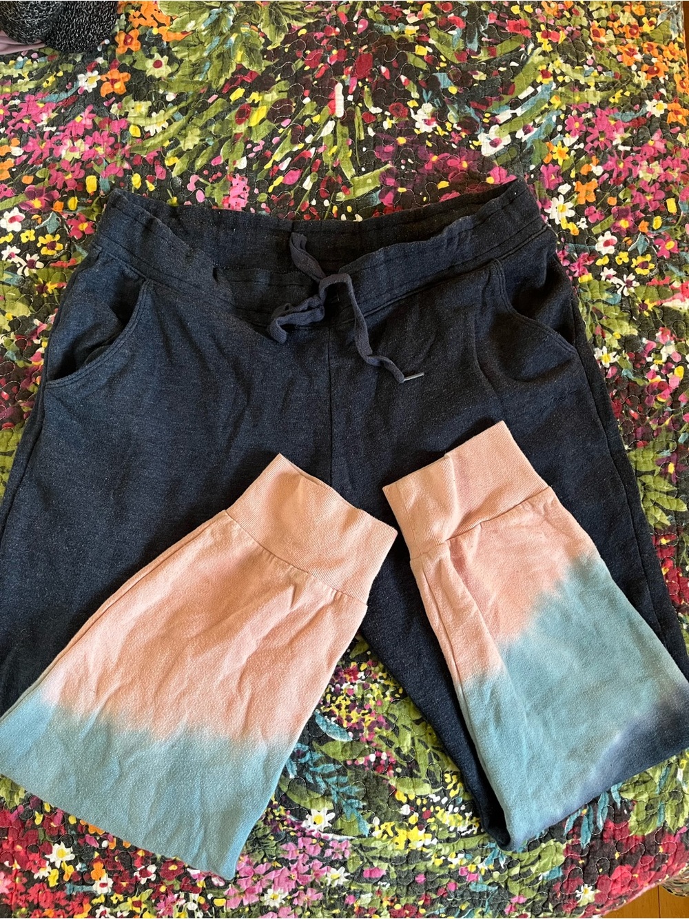 Victoria’s Secret PINK Jogger Pants Size L